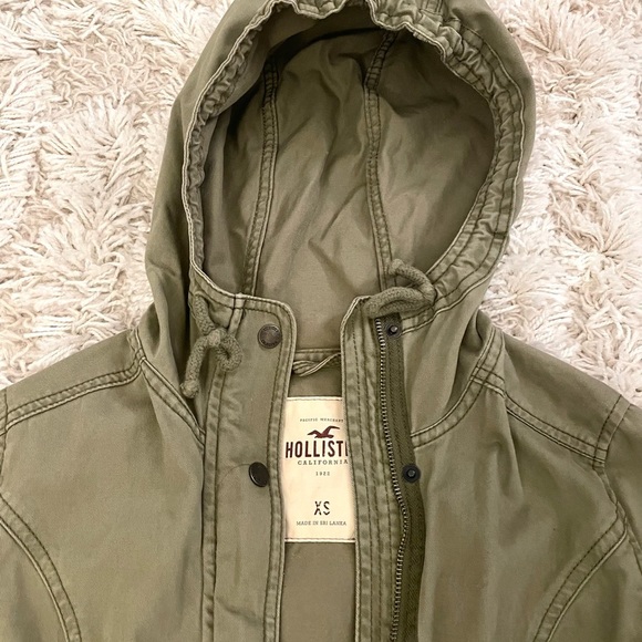 Hollister Khaki Utility Jacket with Hood - Picture 3 of 6